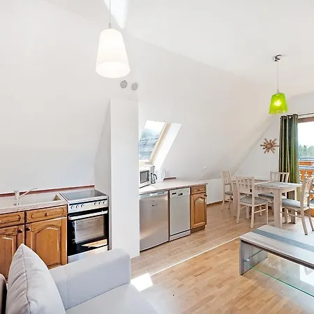 Lipki Park, Sun & Snow Apartment *