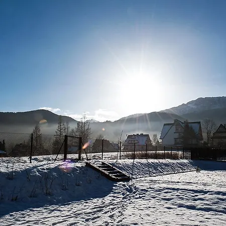 Lipki Park, Sun & Snow *